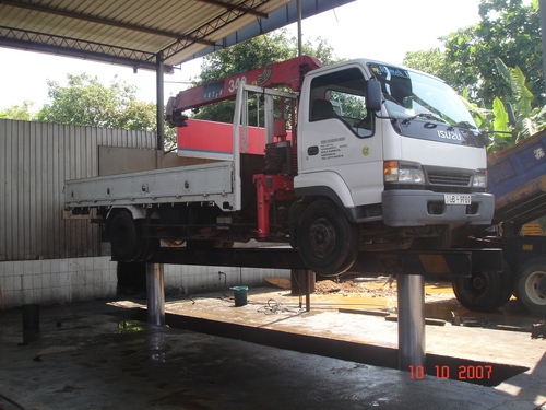 DUAL PISTON IN-GROUND HYDRAULIC WASHING LIFT