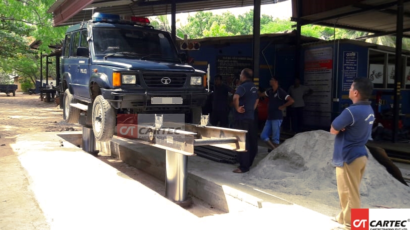 Sri Lanka Police Transport - Vavuniya - Image 1